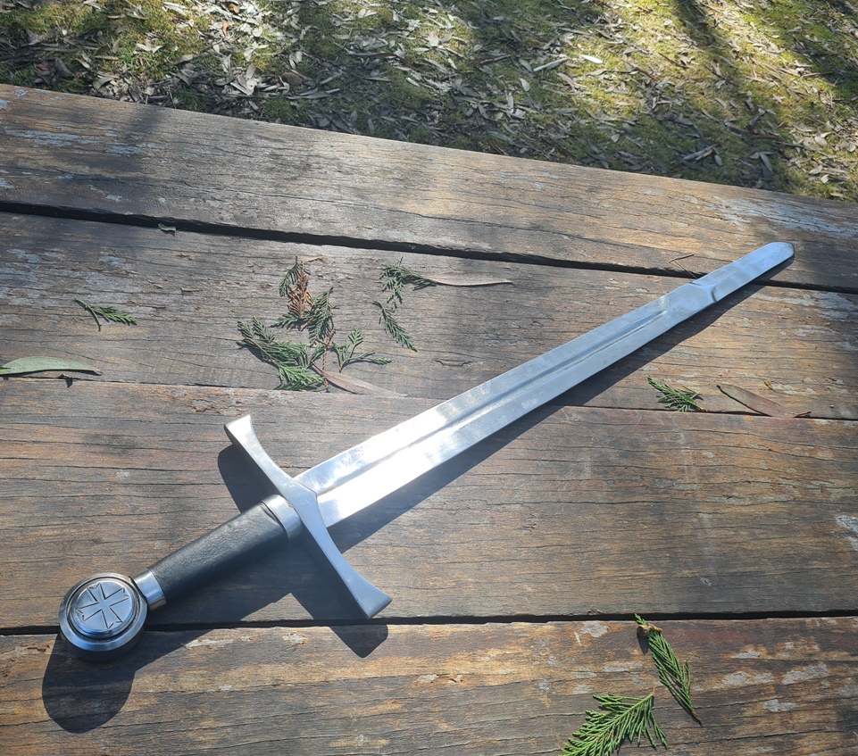 Knights Templar Long Sword ⋆ Swords Magic And Dragons